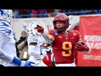 Texans' Jayden Higgins sets history with fully guaranteed Texans' Jayden Higgins sets history with fully guaranteed deal......